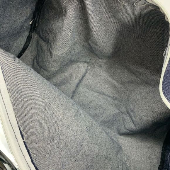 Gym & Juice Women's Blue Gym Duffle Bag - Picture 6 of 7